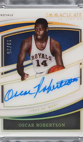 2021 Immaculate Collection Award Winners Oscar Robertson AUTO 11/25